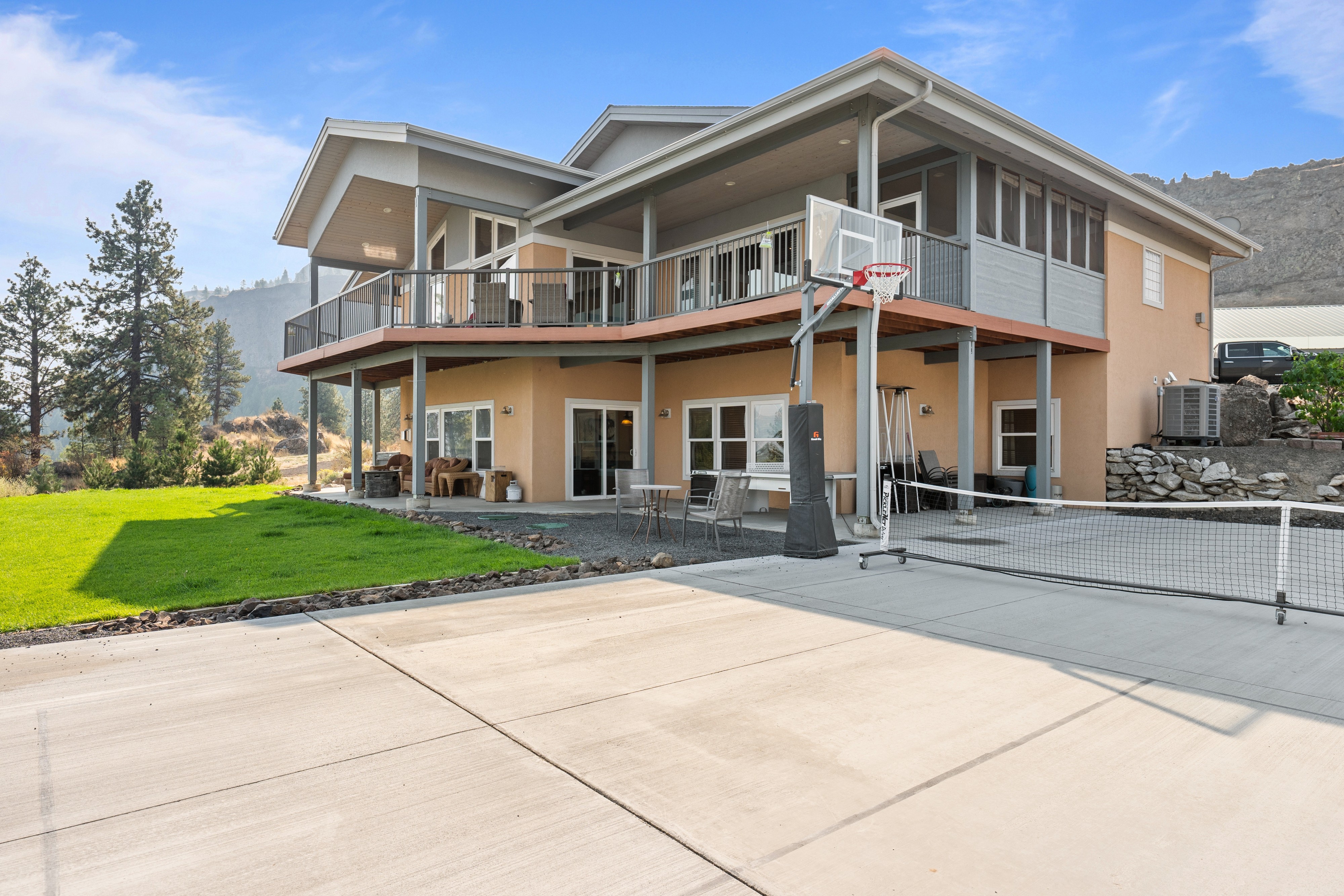 25725 Lincoln Hill Place - Creston, WA