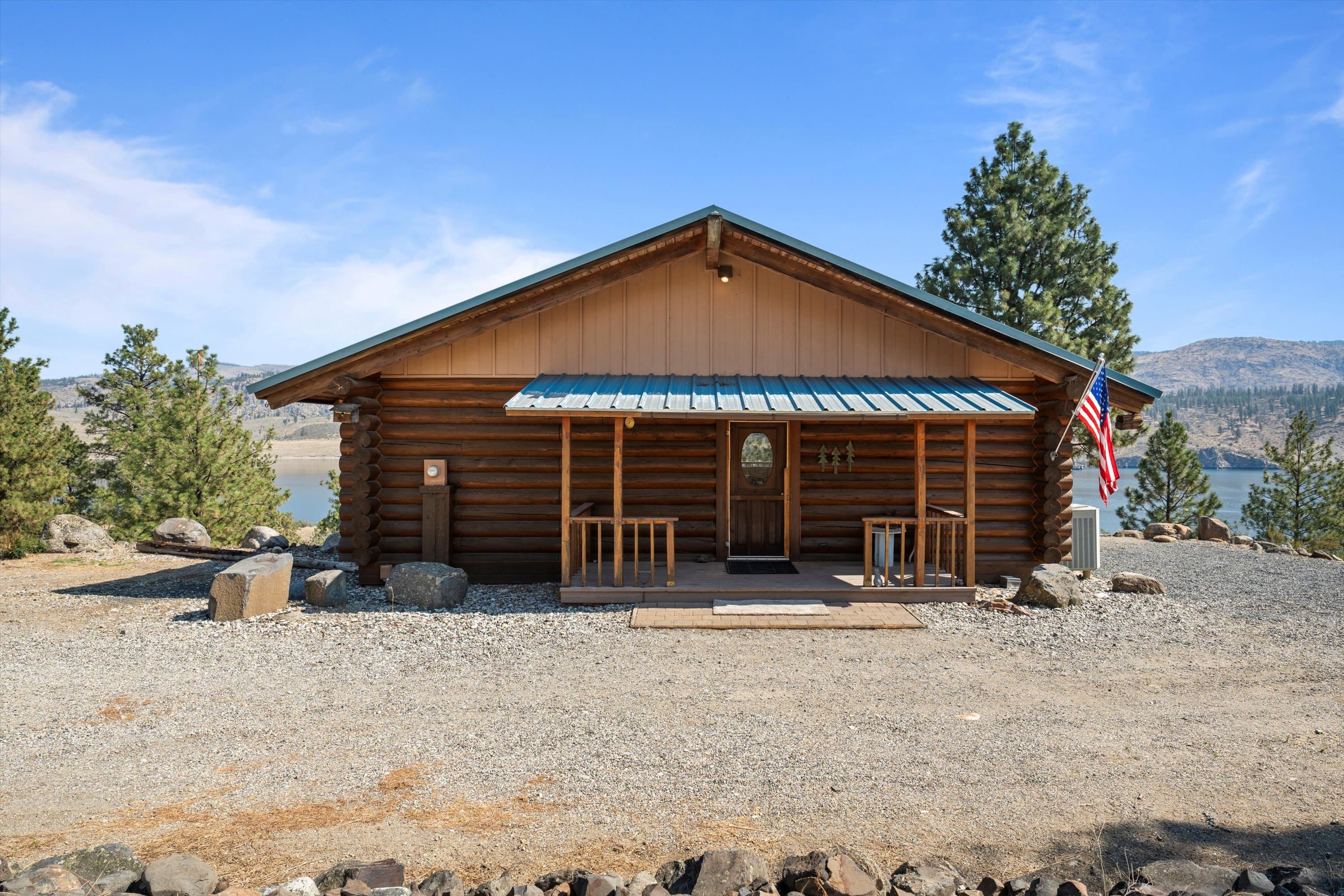 20301 Brougher Ln E - Moses Lake, WA